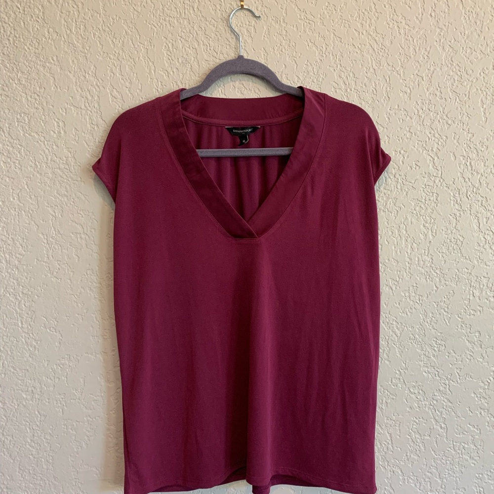 Banana Republic Merlot V-Neck Tee